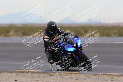 media/Jan-14-2023-SoCal Trackdays (Sat) [[497694156f]]/Turn 11 Inside (950am)/